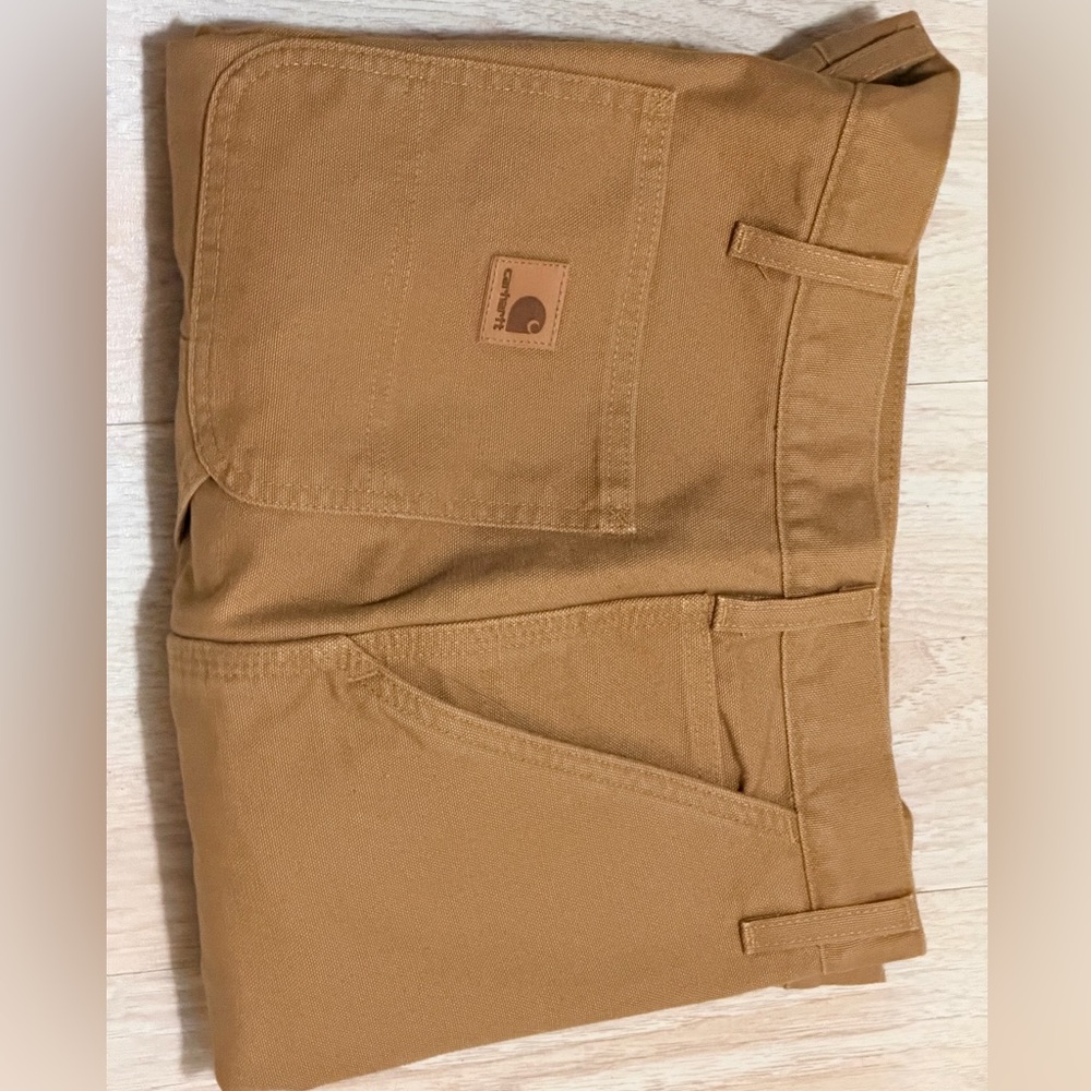 Used, but in excellent condition. Carhartt Men’s Cargo Work Pants